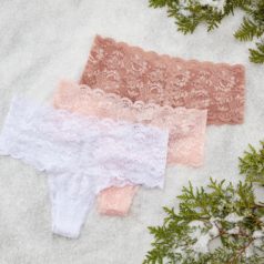 Cosabella on Instagram: 💌Inside: the Giulia set, where relaxed  silhouettes dance with feminine lace. #shopcosabella #unboxing #unbox  #povoutfit #povreels #giftsforher